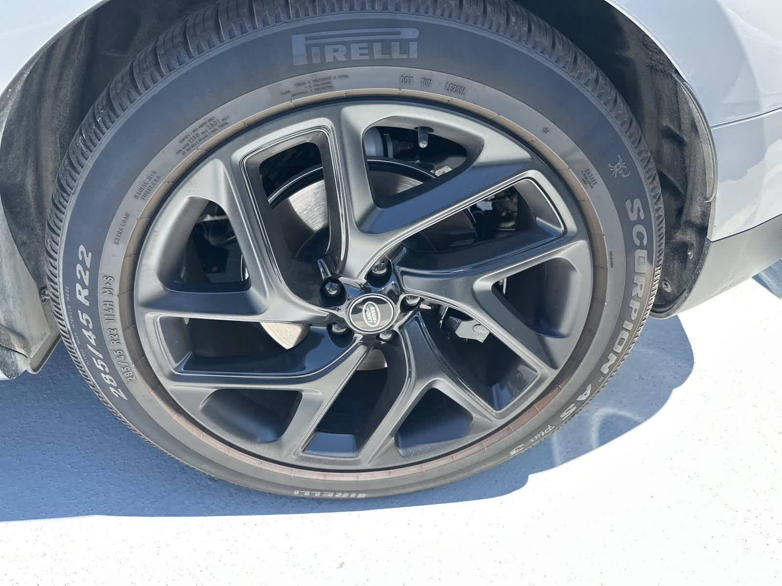 Thumbnail: 2023 Land Rover Range Rover Sport - 5