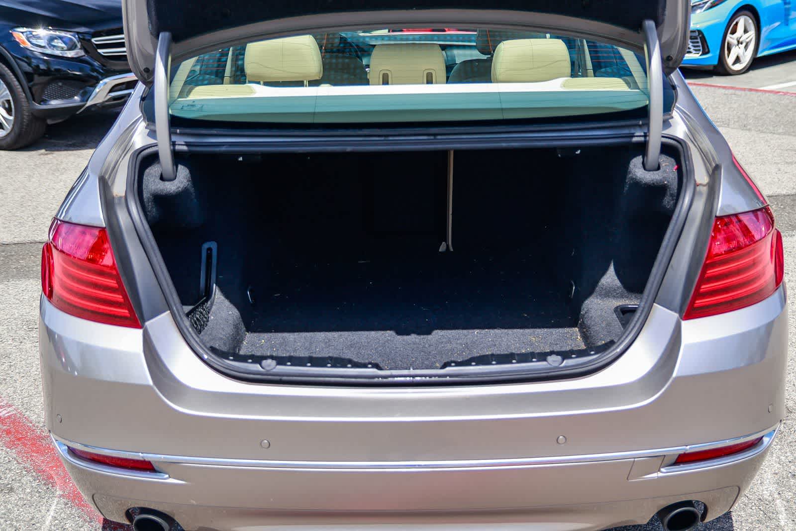 Thumbnail: 2014 BMW 5 Series - 27