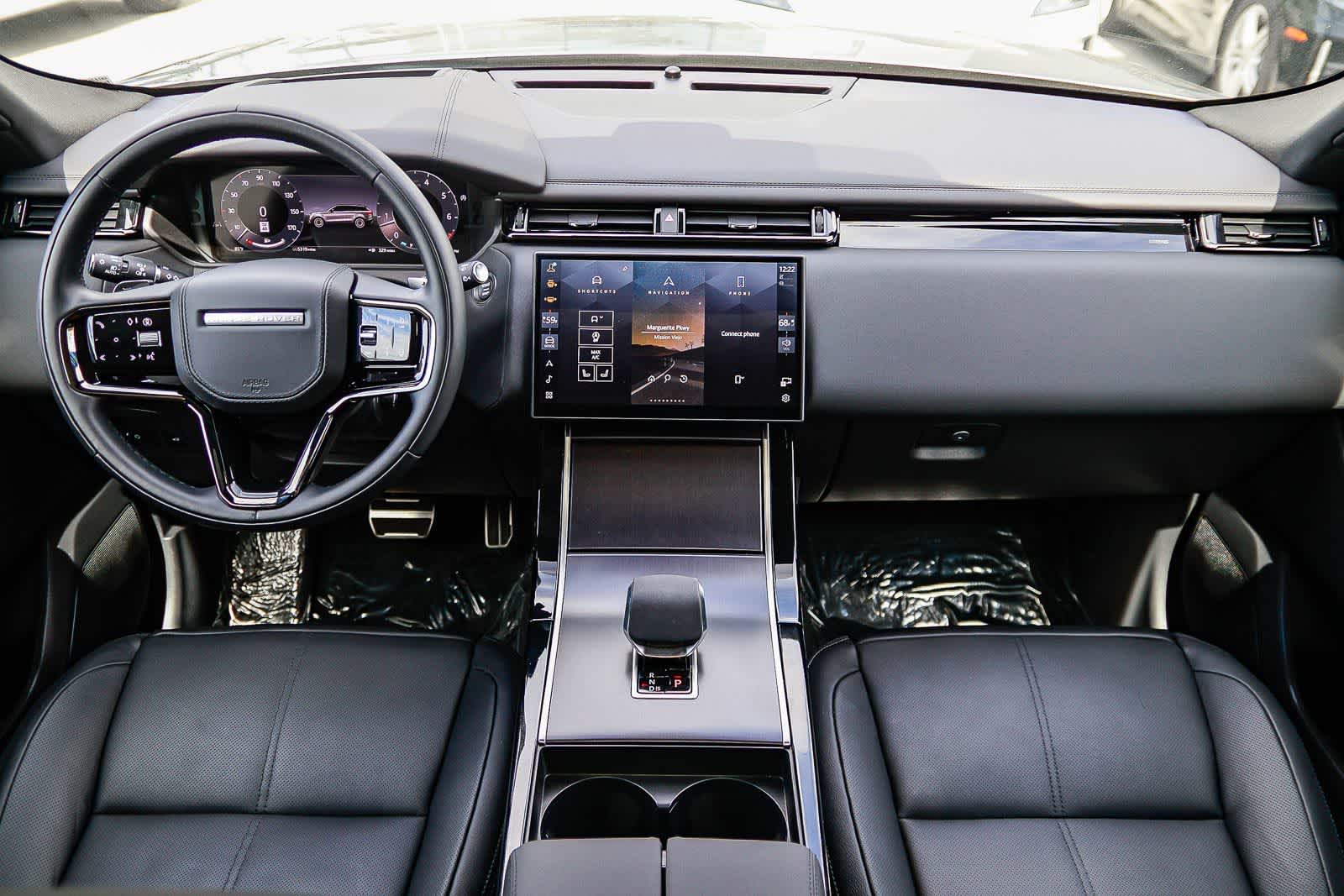 Thumbnail: 2026 Land Rover Range Rover Velar - 7