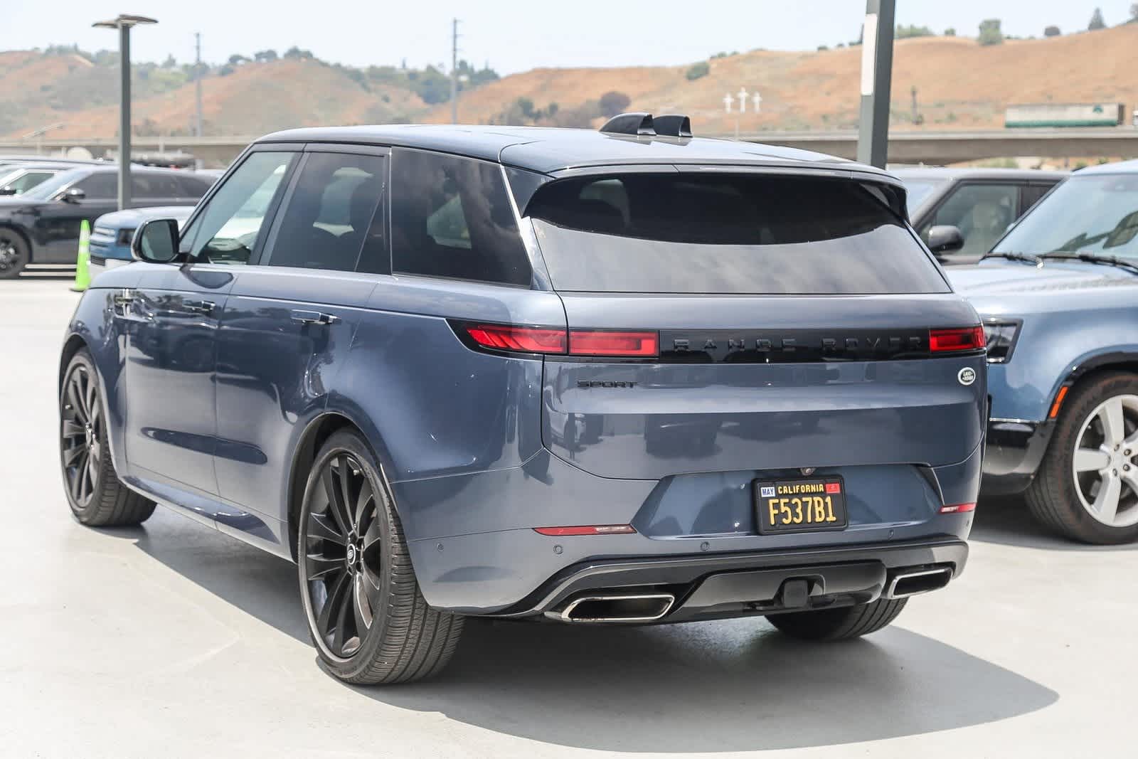 Thumbnail: 2023 Land Rover Range Rover Sport - 6