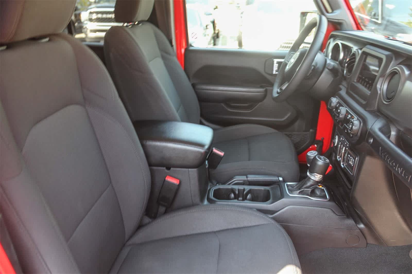 Thumbnail: 2023 Jeep Wrangler - 20