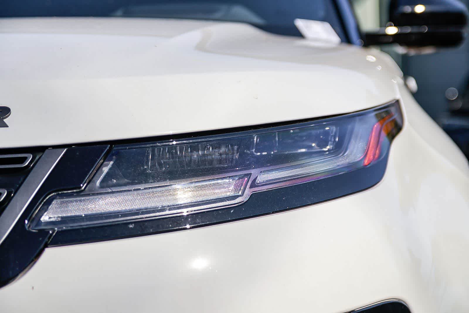 Thumbnail: 2026 Land Rover Range Rover Evoque - 10