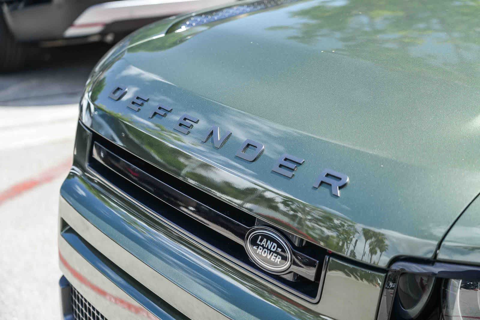 Thumbnail: 2026 Land Rover Defender - 11