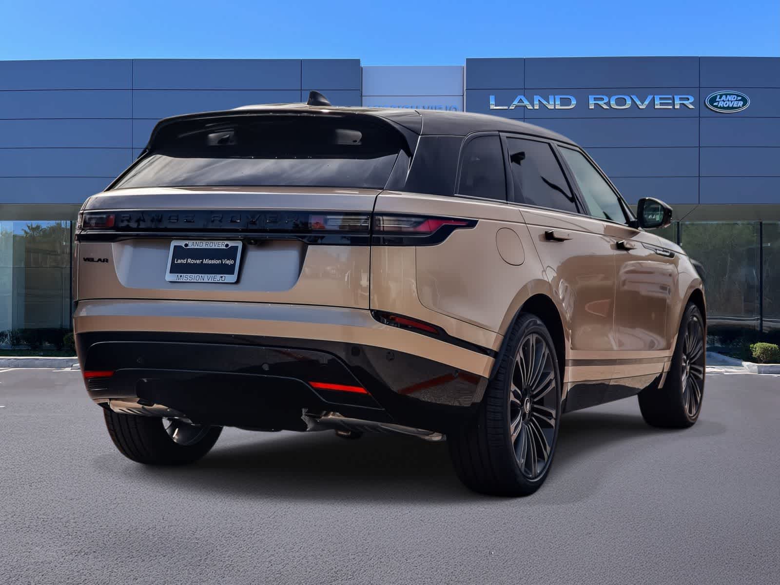 Thumbnail: 2026 Land Rover Range Rover Velar - 4