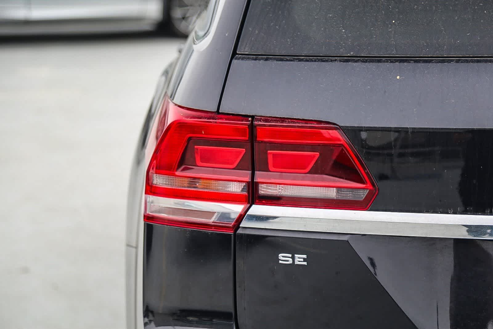 Thumbnail: 2019 Volkswagen Atlas - 9