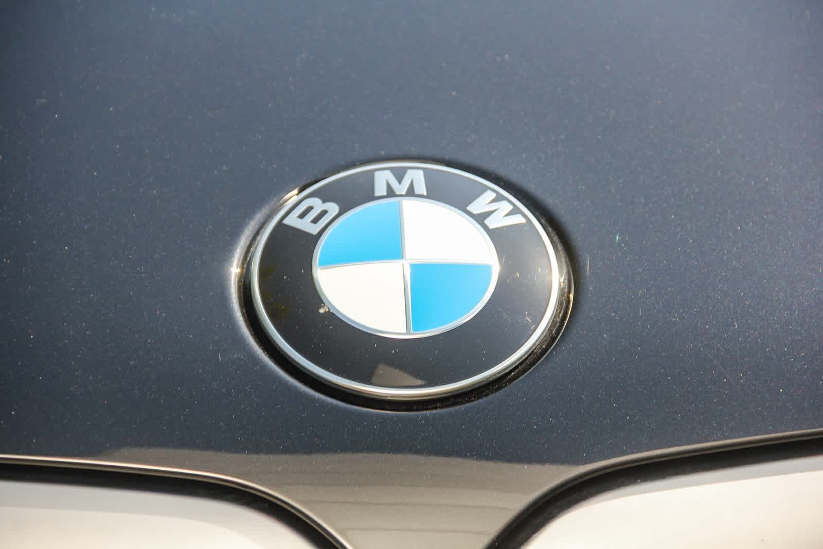 Thumbnail: 2023 BMW X7 - 11