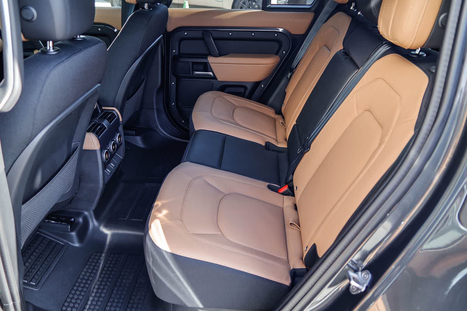 Thumbnail: 2026 Land Rover Defender - 13