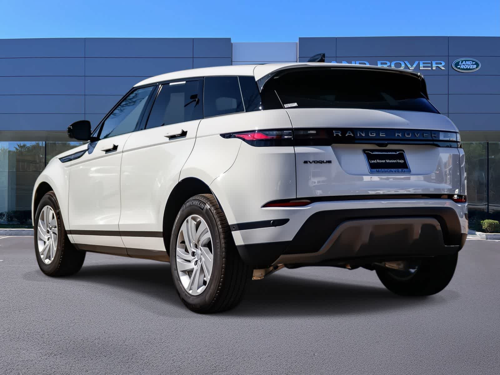 Thumbnail: 2026 Land Rover Range Rover Evoque - 6