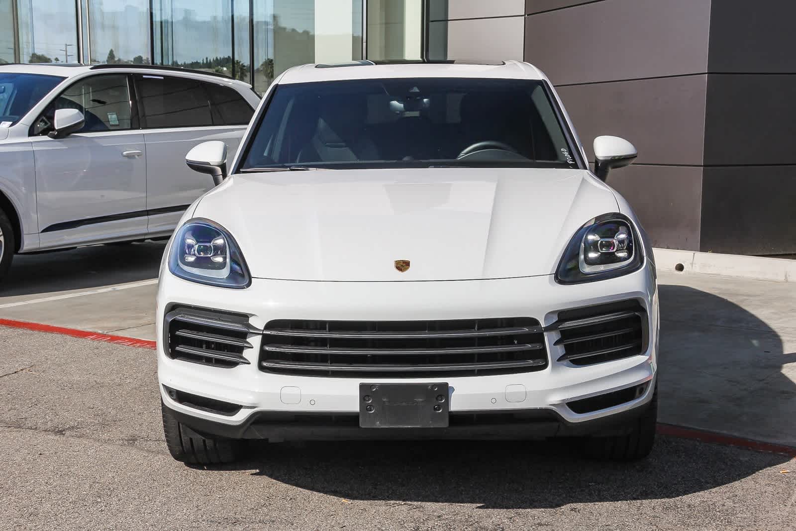 Thumbnail: 2023 Porsche Cayenne - 2