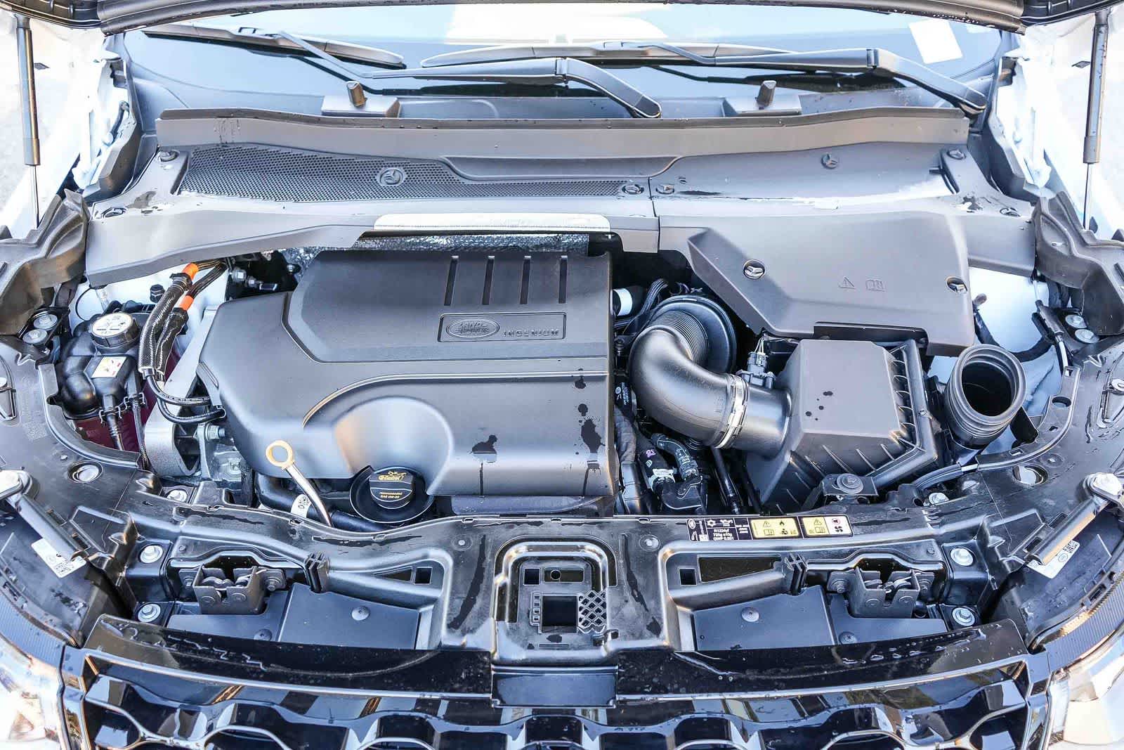 Thumbnail: 2026 Land Rover Discovery Sport - 24