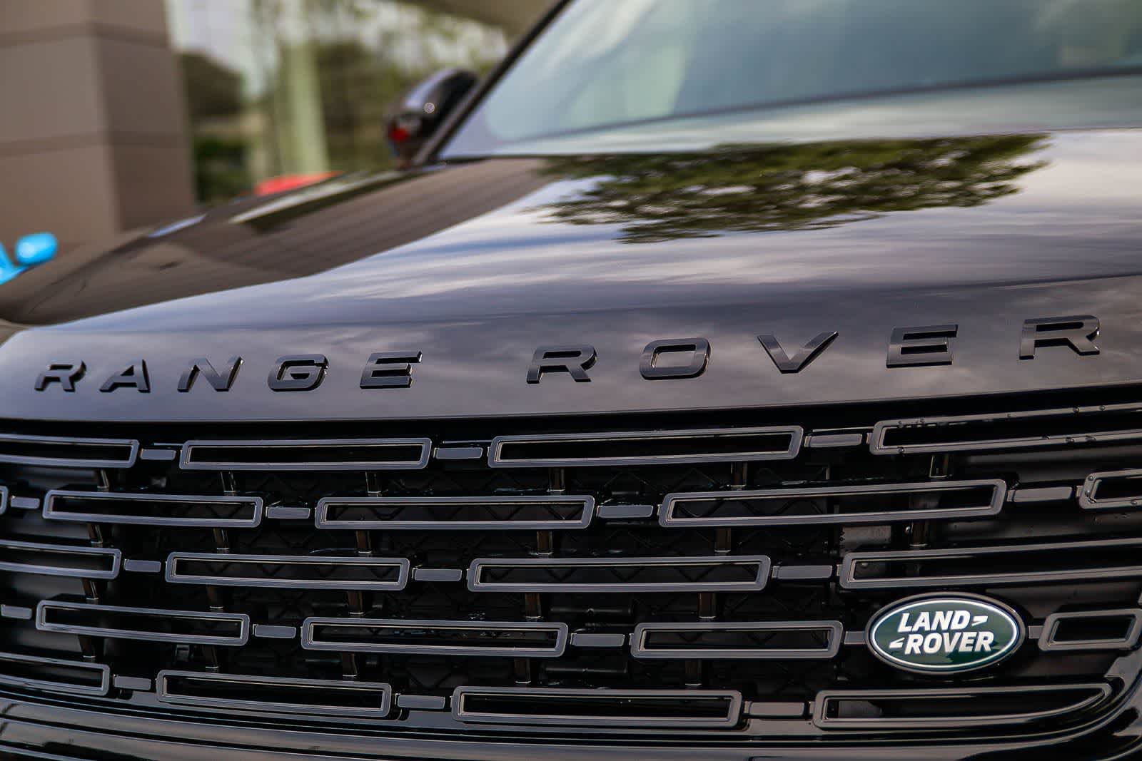Thumbnail: 2026 Land Rover Range Rover Velar - 11