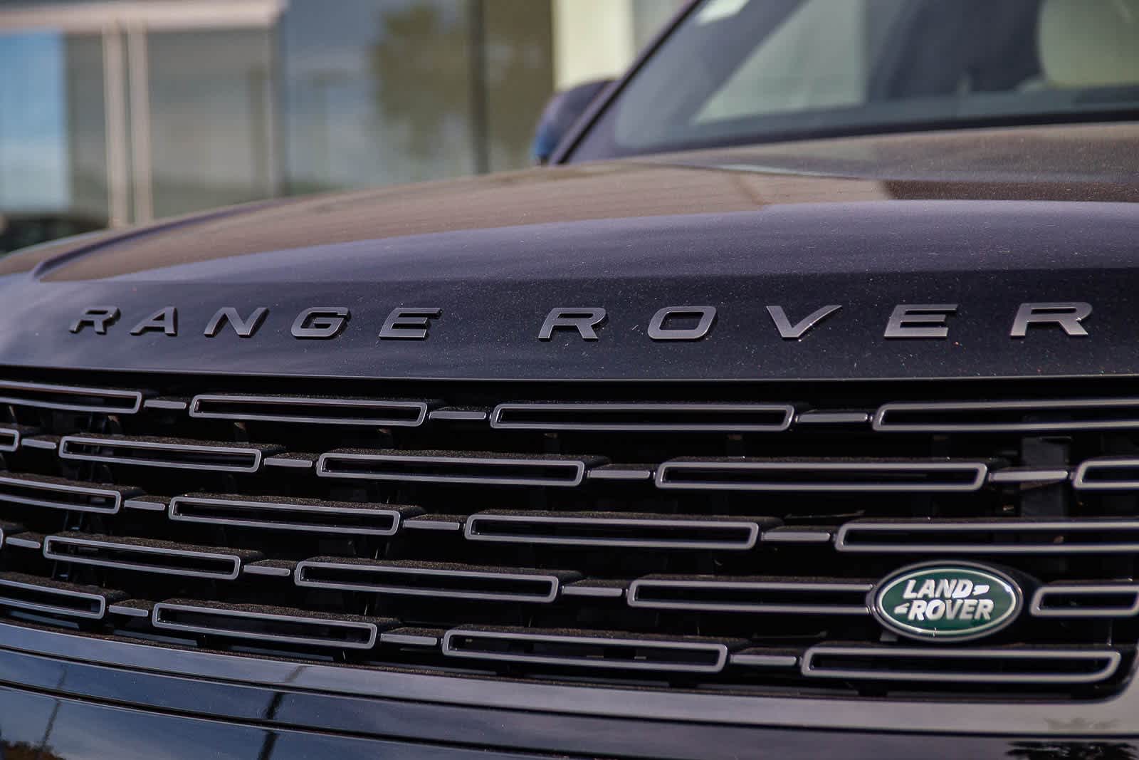 Thumbnail: 2026 Land Rover Range Rover - 11