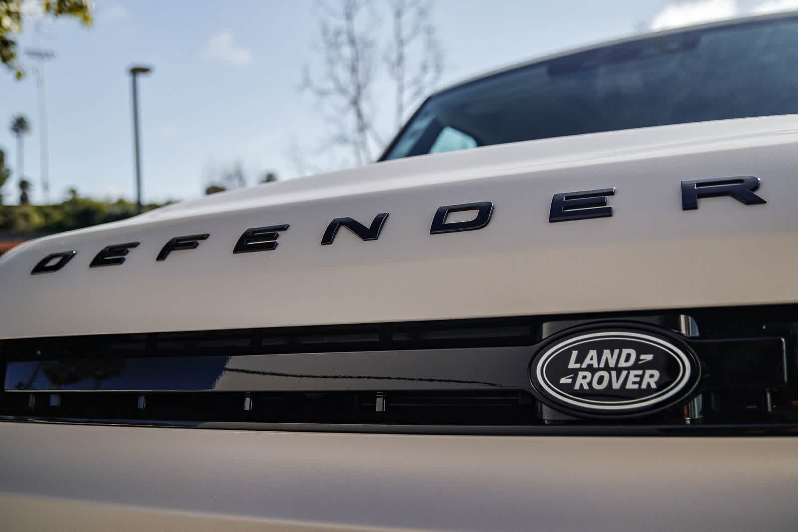 Thumbnail: 2026 Land Rover Defender - 11