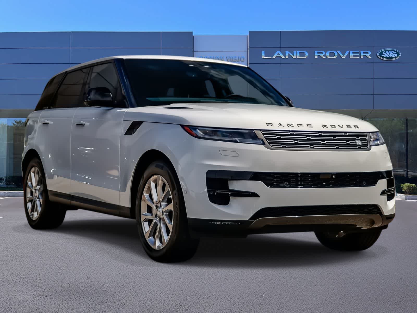 Thumbnail: 2025 Land Rover Range Rover Sport - 3