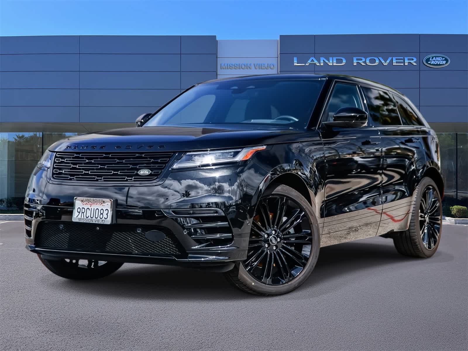 Thumbnail: 2025 Land Rover Range Rover Velar - 1