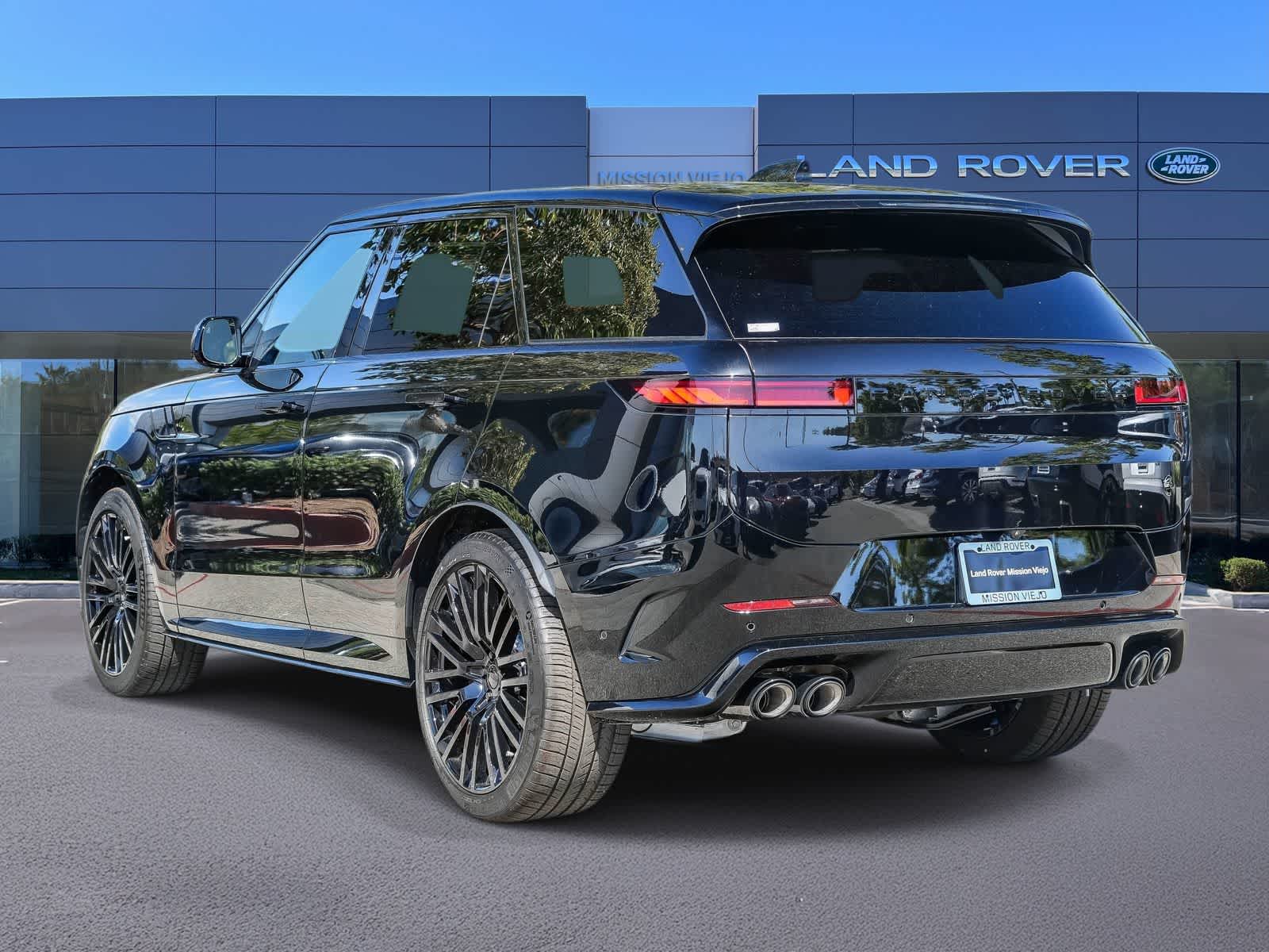 Thumbnail: 2026 Land Rover Range Rover Sport - 6