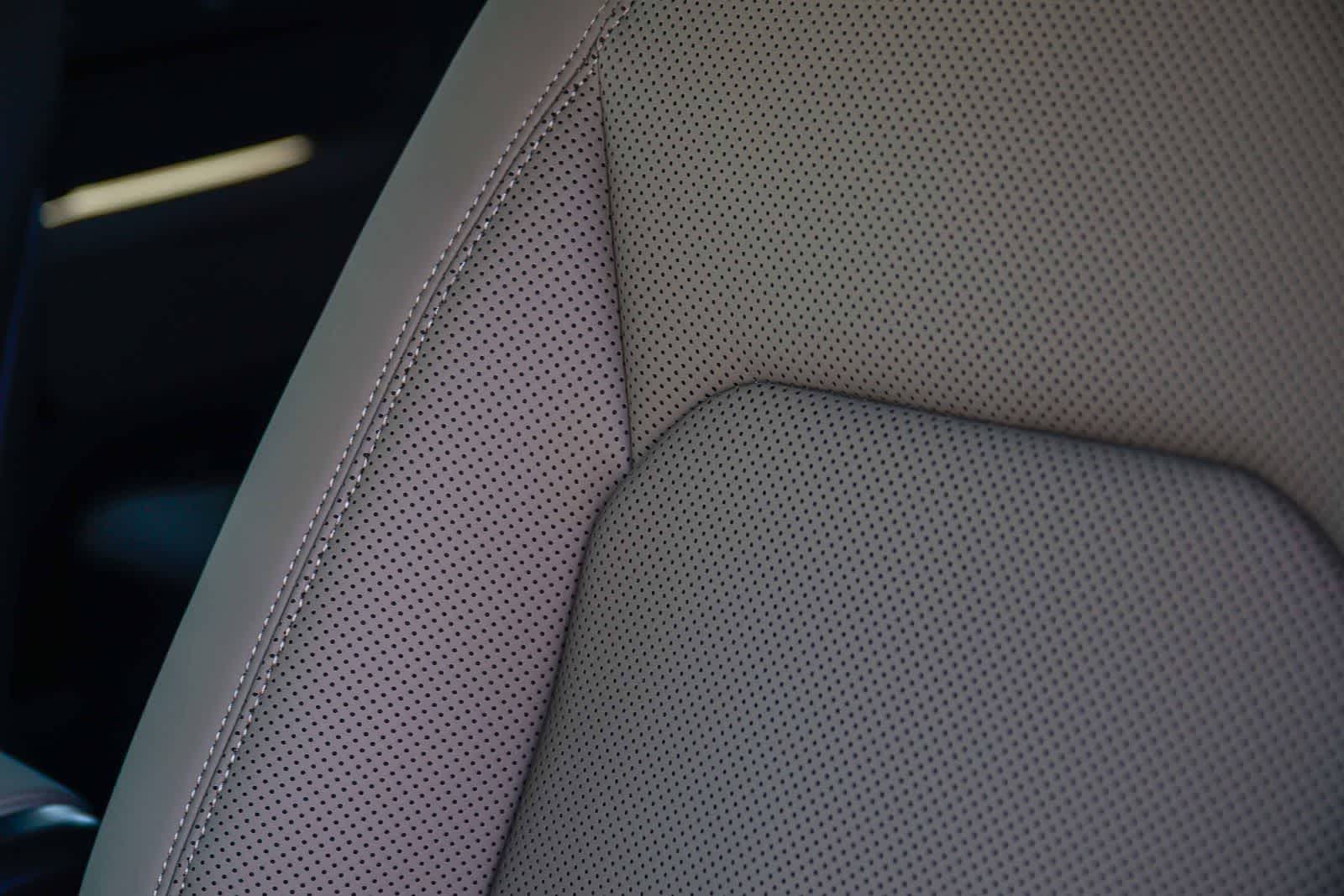 Thumbnail: 2026 Land Rover Defender - 28