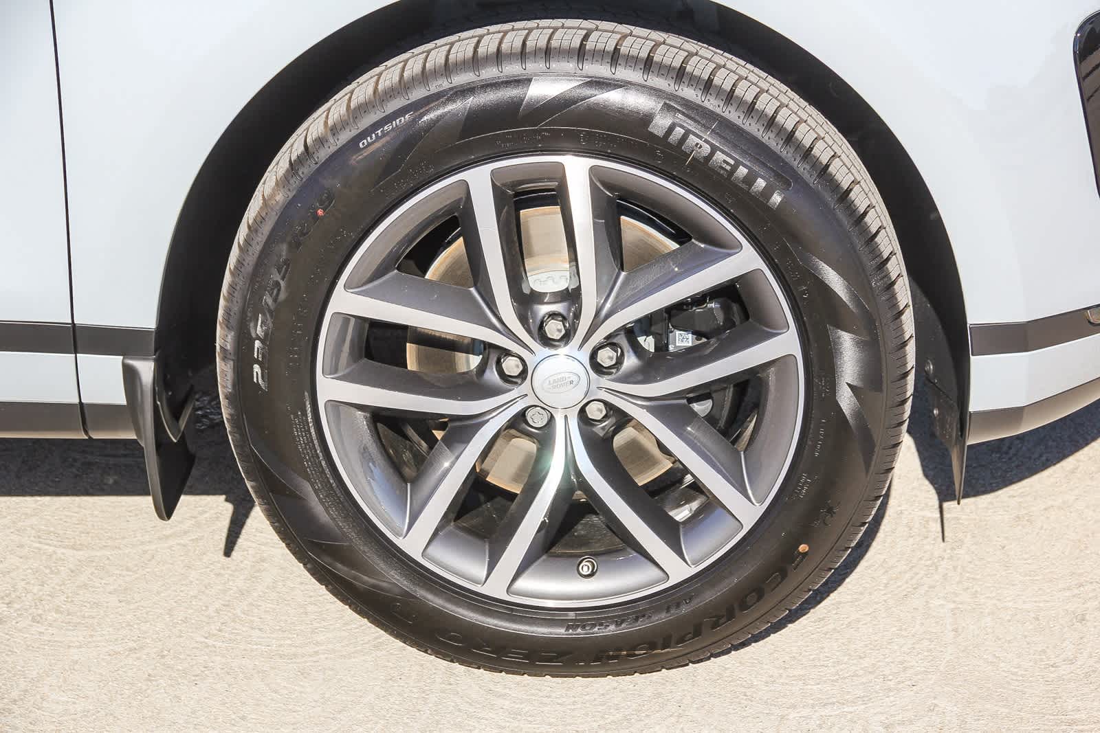 Thumbnail: 2026 Land Rover Range Rover Evoque - 4