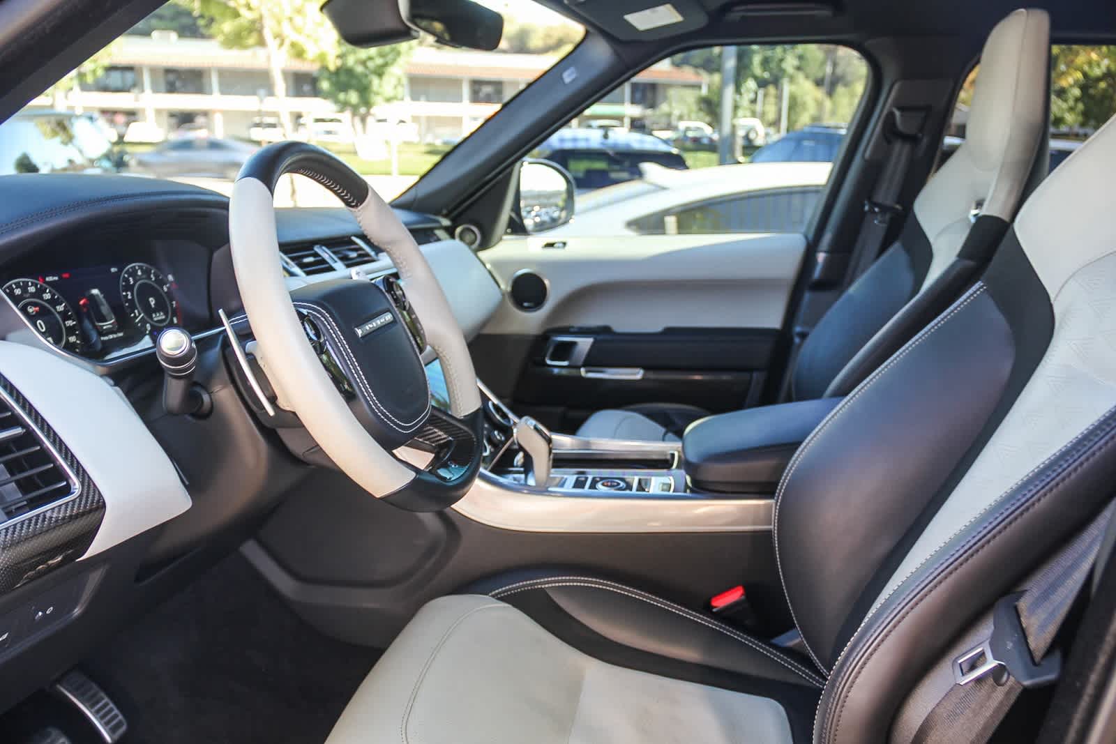 Thumbnail: 2022 Land Rover Range Rover Sport - 20