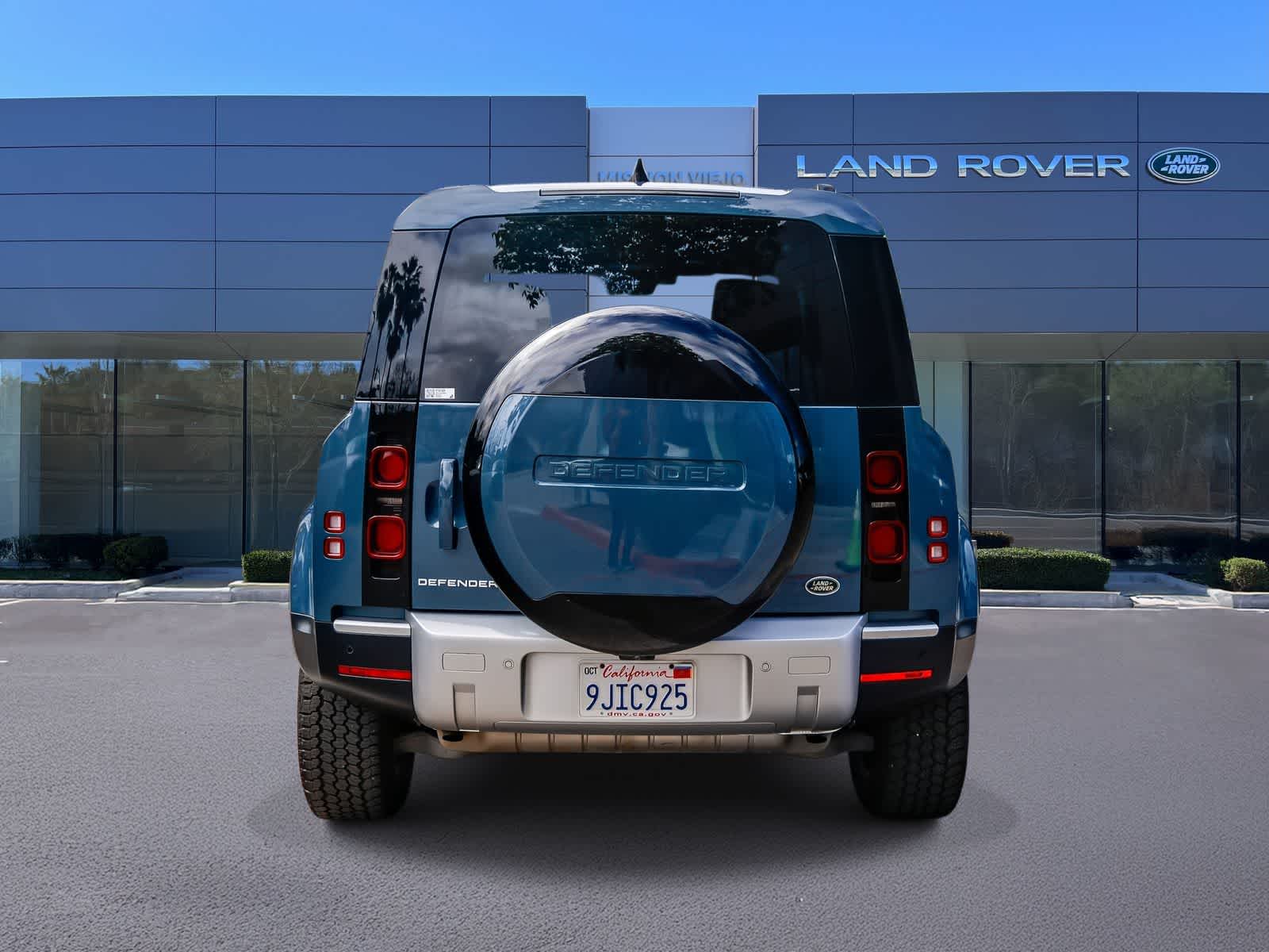 Thumbnail: 2023 Land Rover Defender - 5