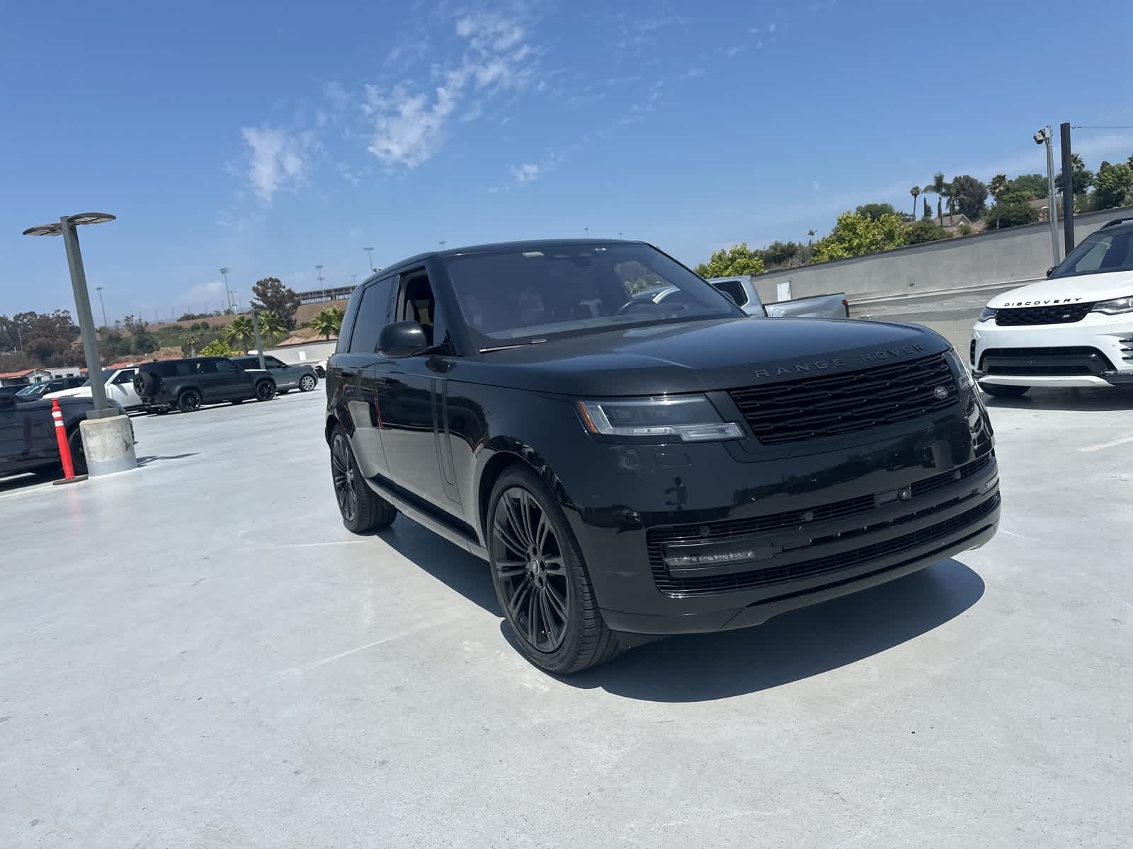 Thumbnail: 2023 Land Rover Range Rover - 5