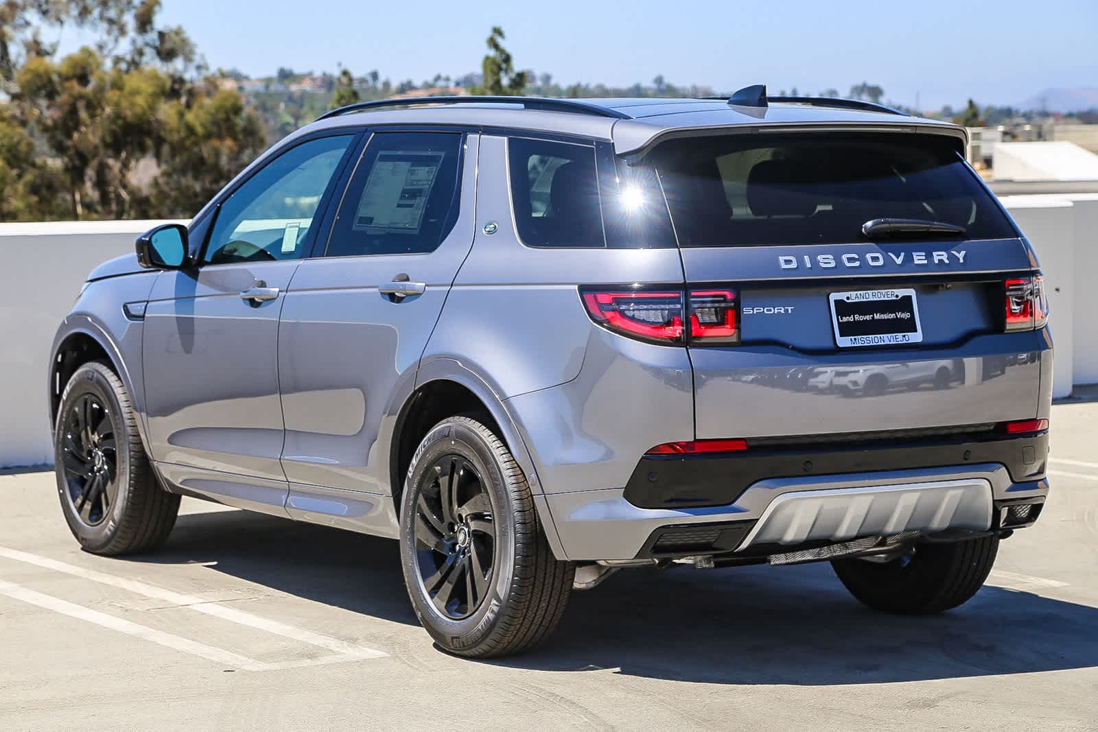 Thumbnail: 2025 Land Rover Discovery Sport - 6