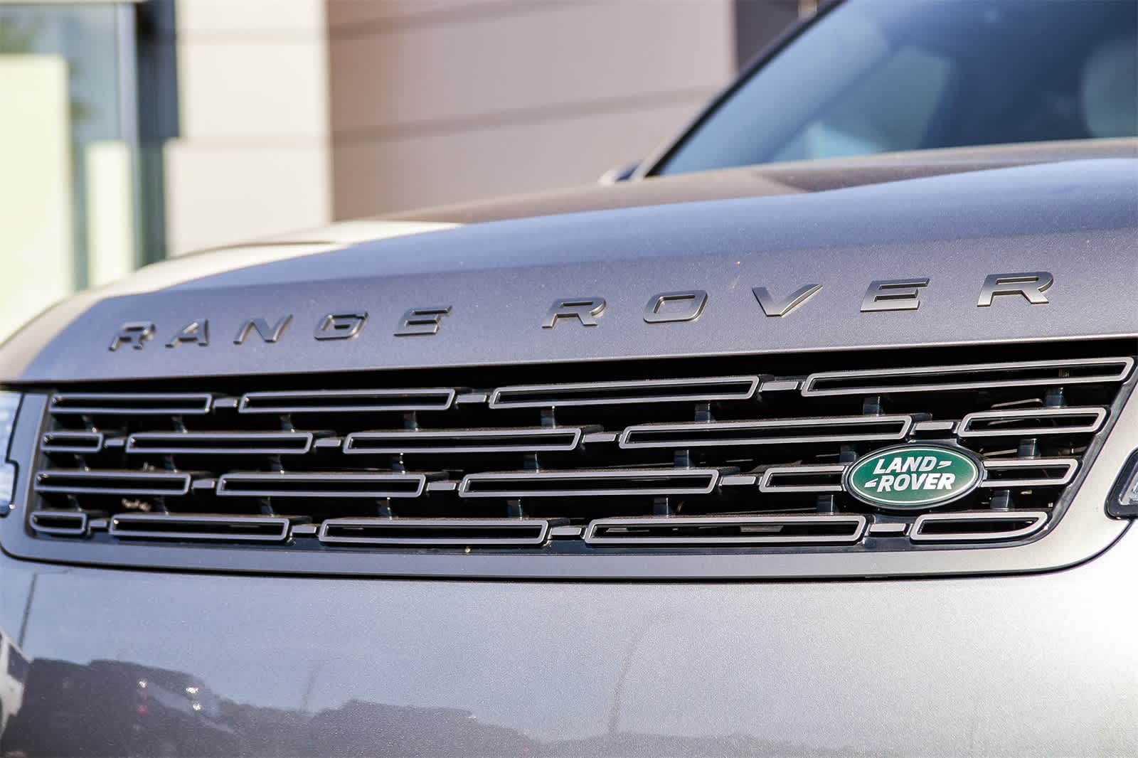 Thumbnail: 2025 Land Rover Range Rover Sport - 11