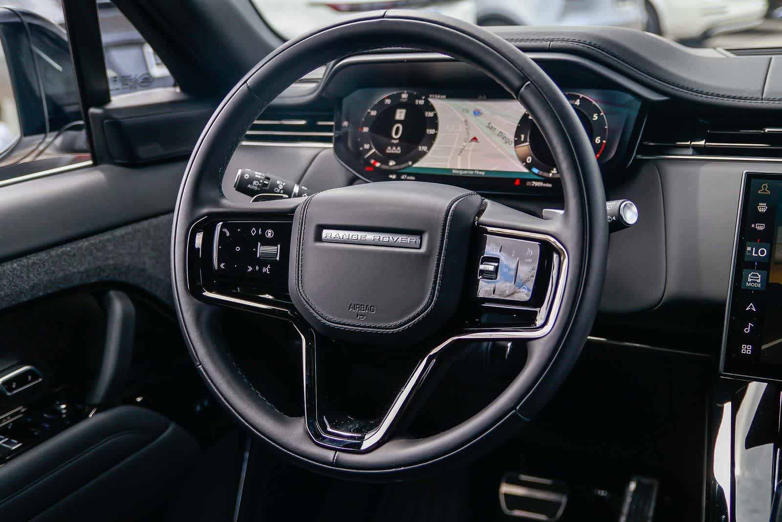 Thumbnail: 2024 Land Rover Range Rover Sport - 15