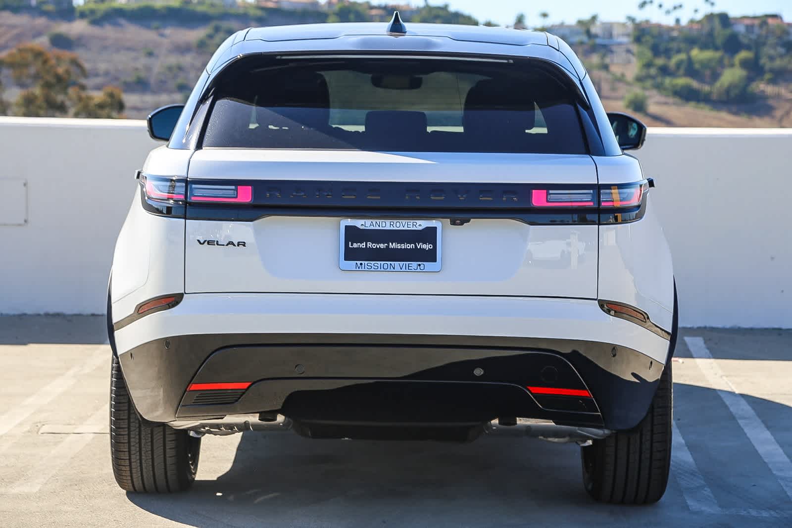 Thumbnail: 2026 Land Rover Range Rover Velar - 7