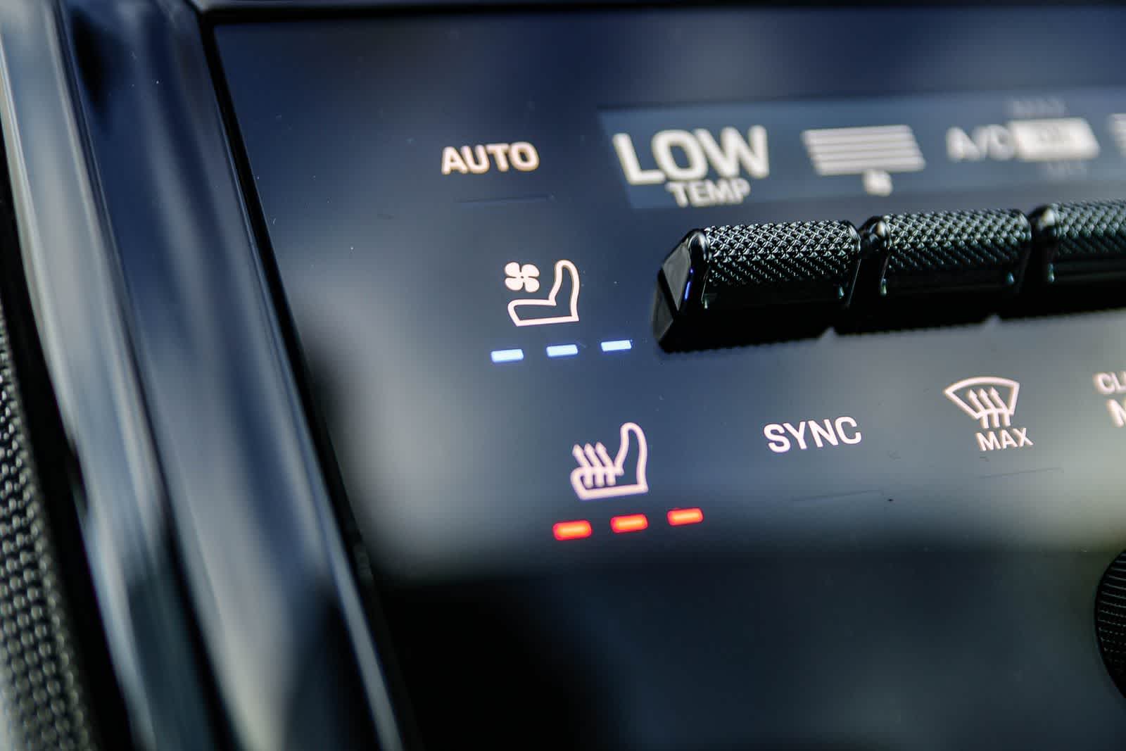 Thumbnail: 2025 Porsche Panamera - 27