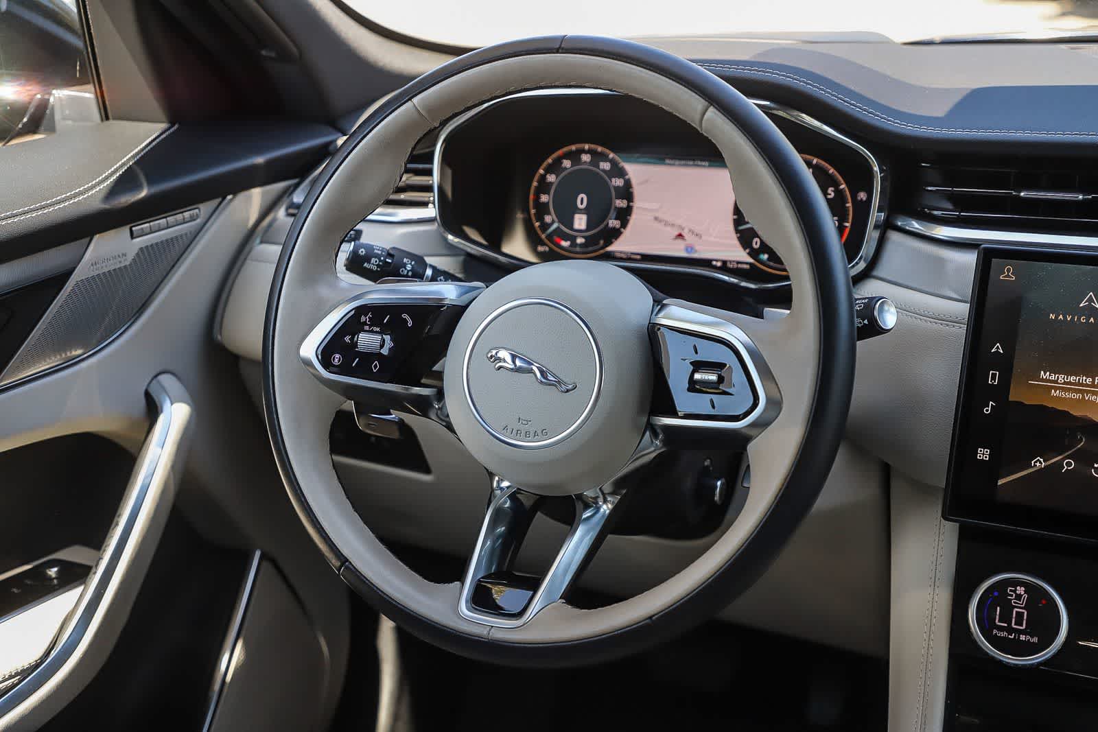 Thumbnail: 2025 Jaguar F-Pace - 12