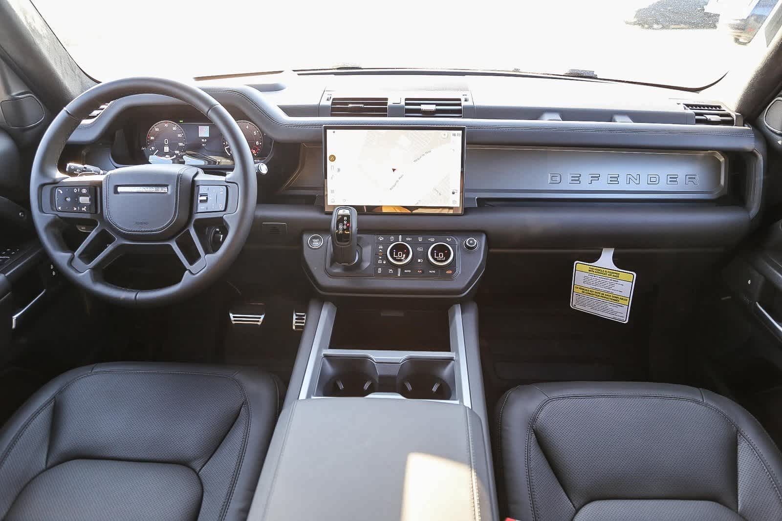 Thumbnail: 2025 Land Rover Defender - 11