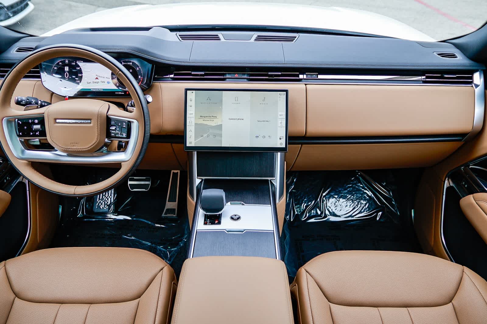 Thumbnail: 2026 Land Rover Range Rover - 12