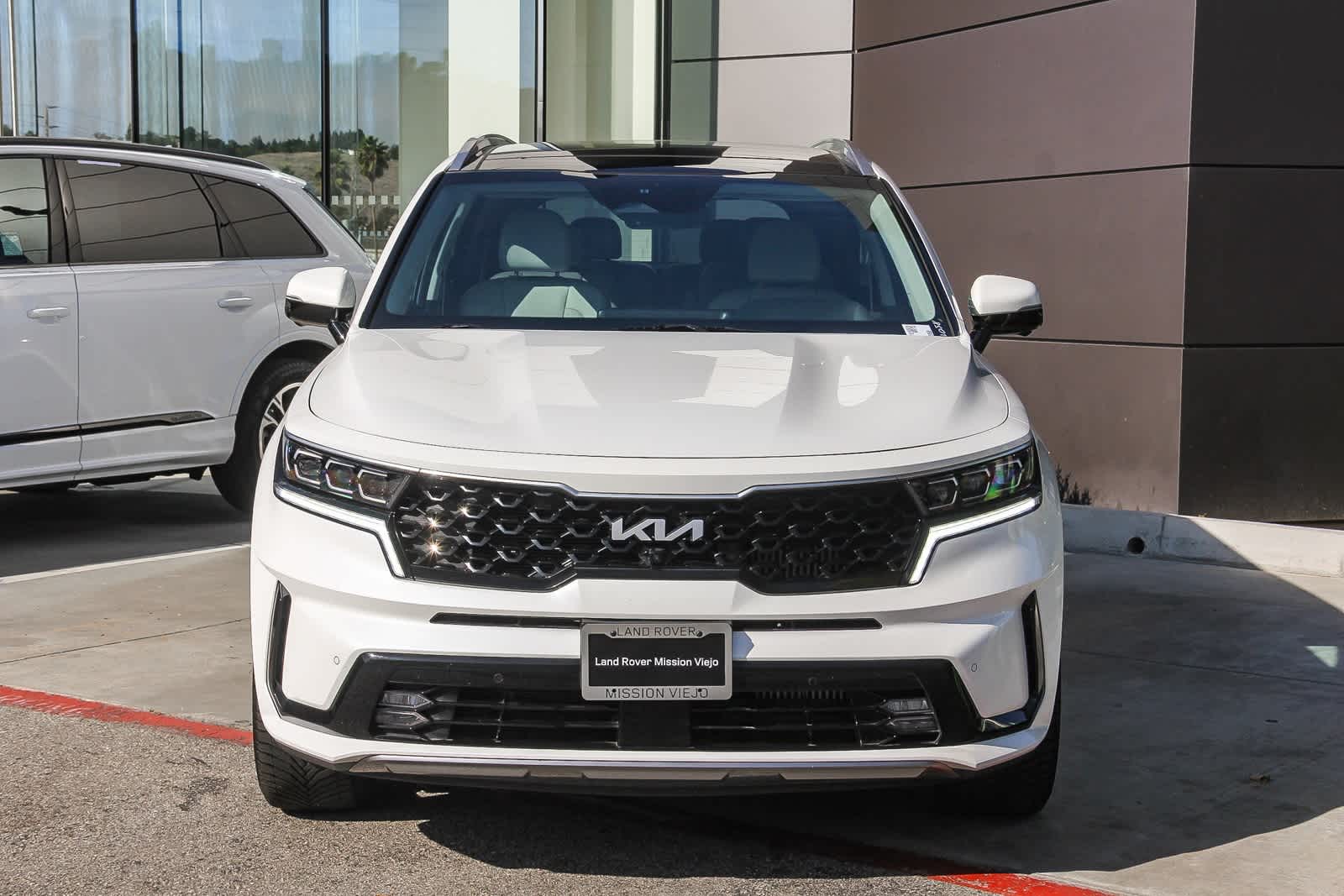 Thumbnail: 2023 Kia Sorento - 2