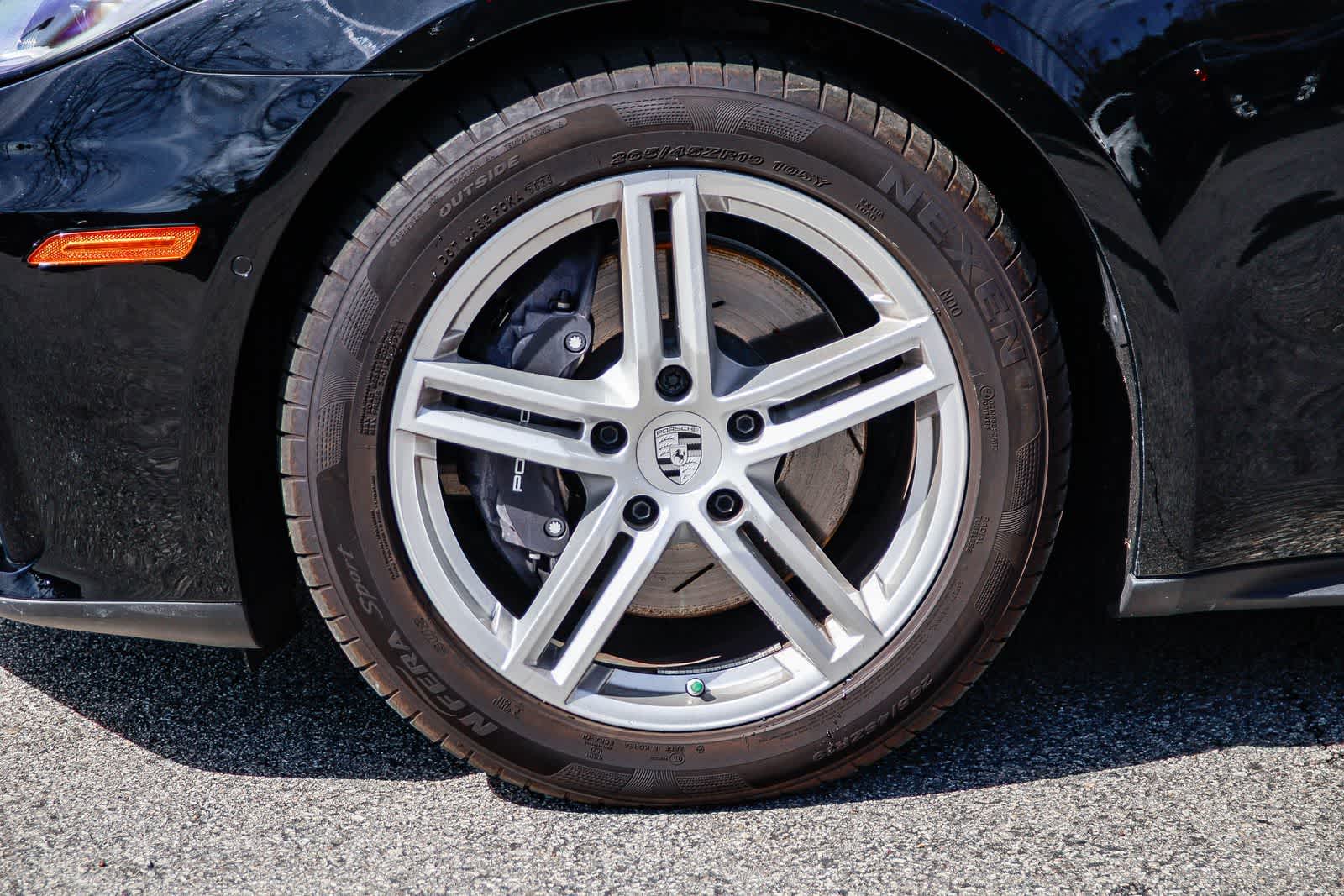 Thumbnail: 2025 Porsche Panamera - 11