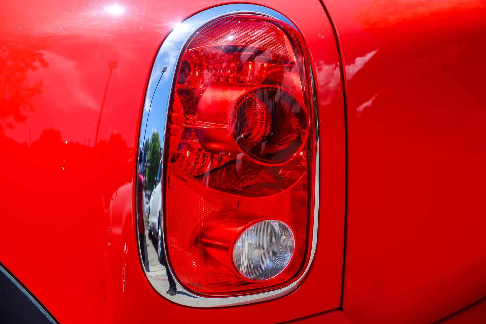 Thumbnail: 2012 MINI Cooper Countryman - 6