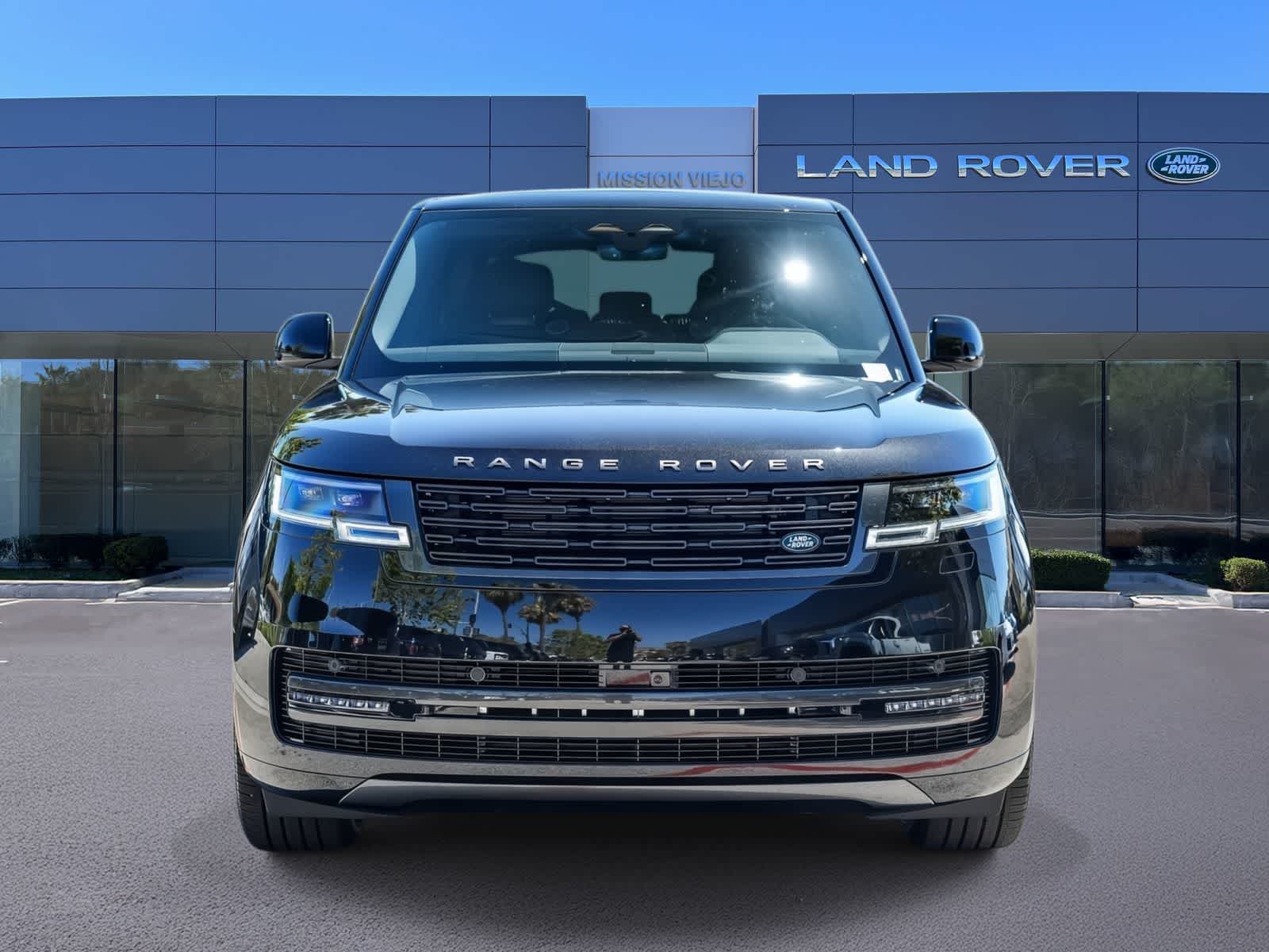Thumbnail: 2026 Land Rover Range Rover - 2