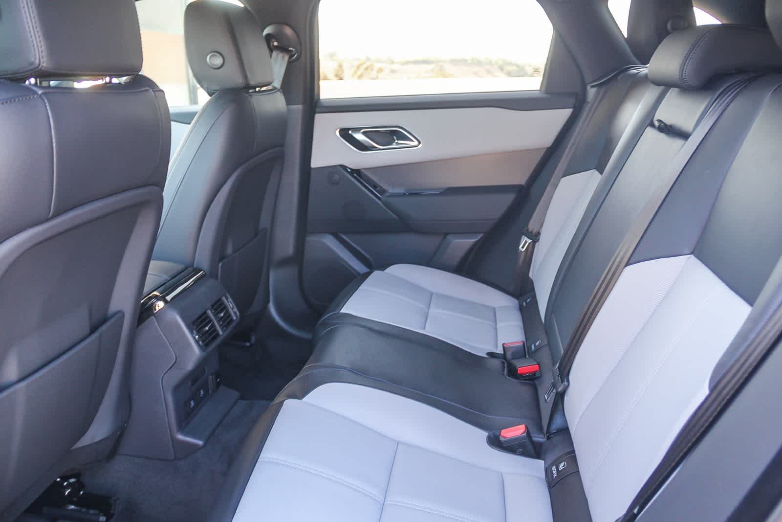 Thumbnail: 2026 Land Rover Range Rover Velar - 15