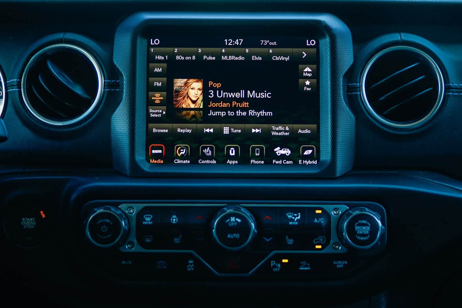 Thumbnail: 2022 Jeep Wrangler - 13