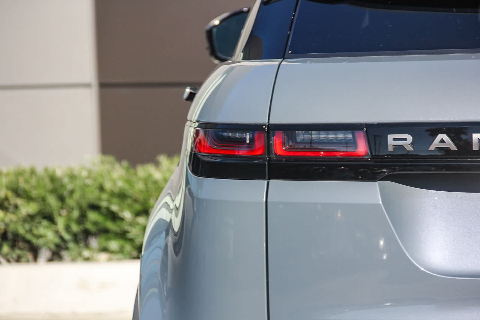 Thumbnail: 2023 Land Rover Range Rover Evoque - 5