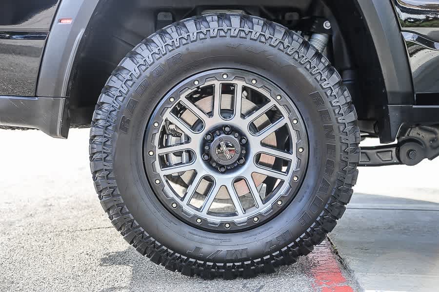 Thumbnail: 2025 RAM 1500 - 11