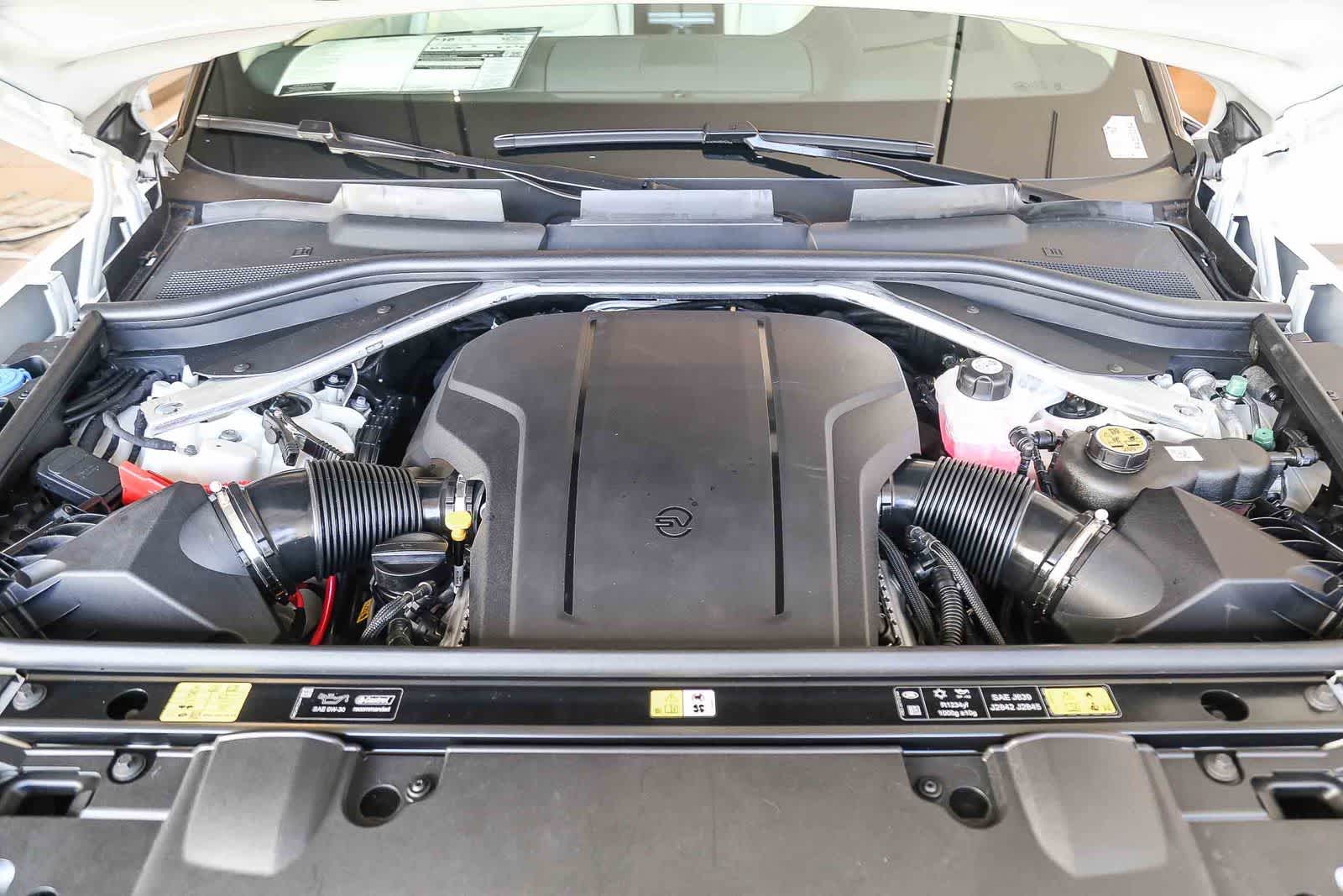 Thumbnail: 2024 Land Rover Range Rover - 39