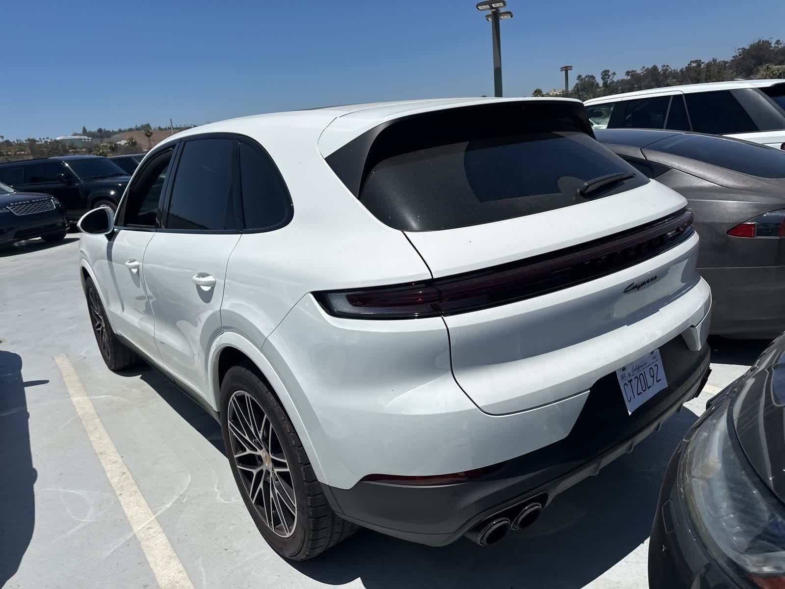 Thumbnail: 2024 Porsche Cayenne - 4