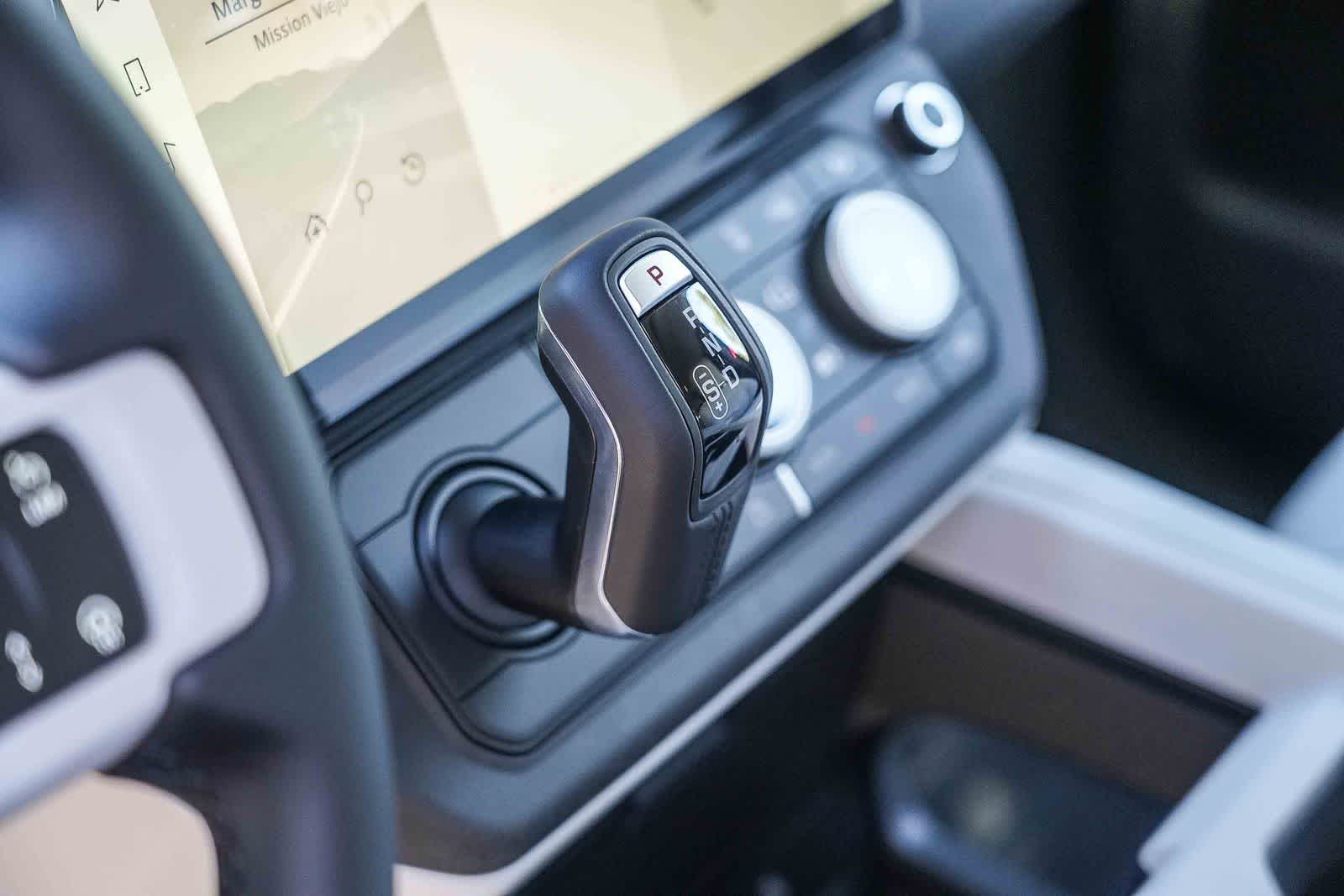 Thumbnail: 2026 Land Rover Defender - 20