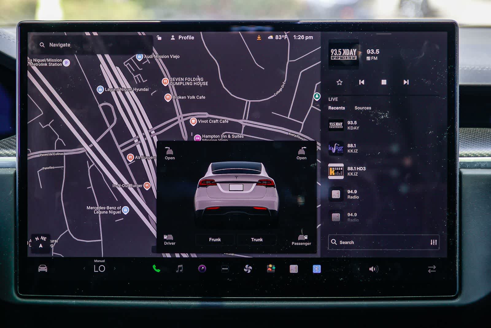 Thumbnail: 2022 Tesla Model X - 14