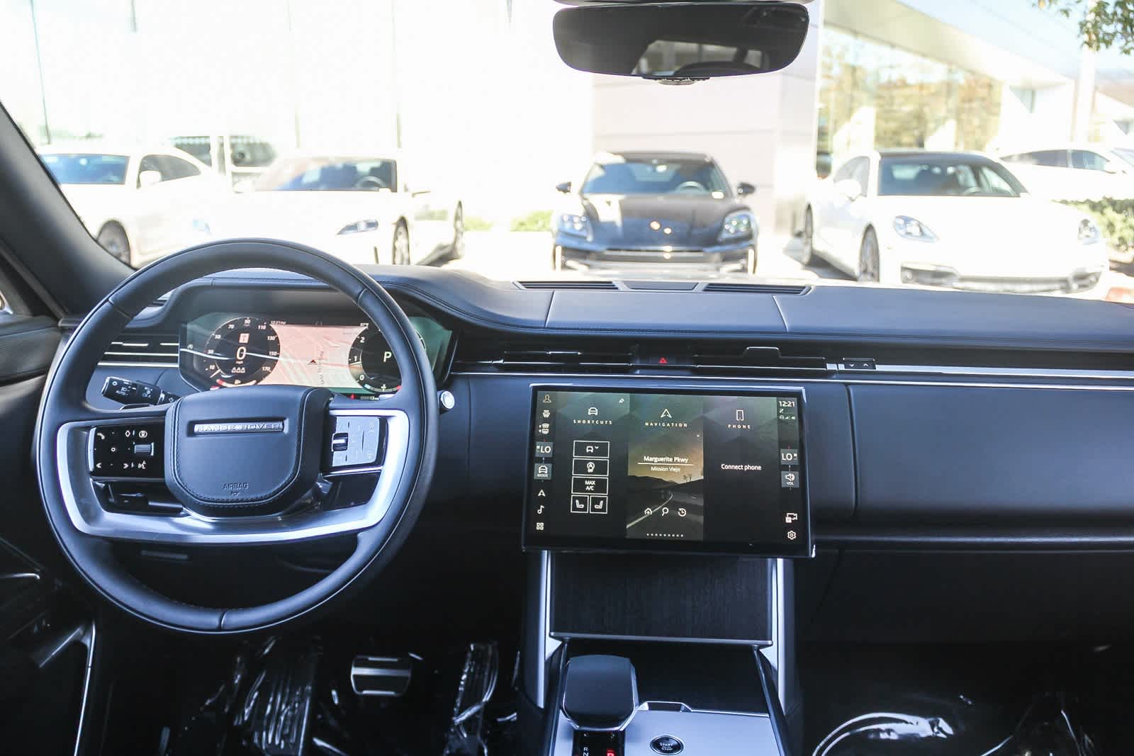 Thumbnail: 2025 Land Rover Range Rover - 12