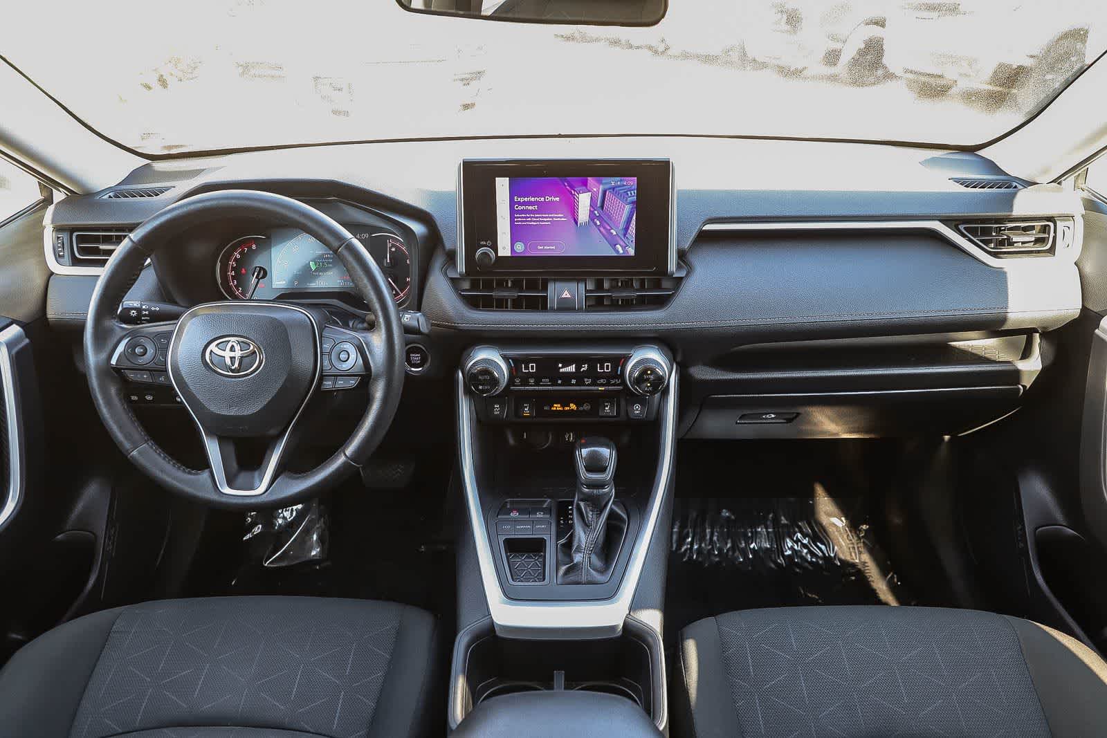 Thumbnail: 2023 Toyota RAV4 - 11