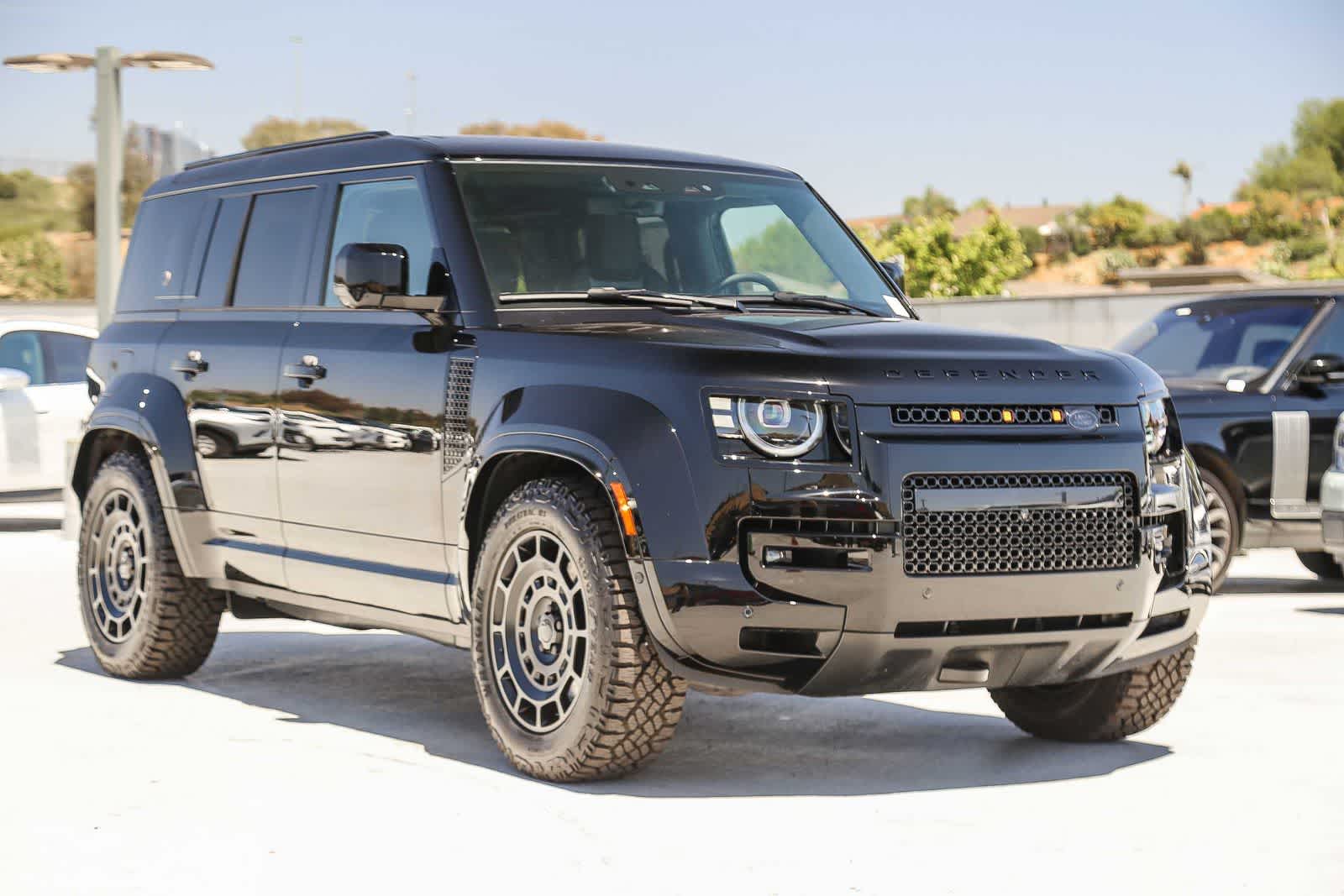 Thumbnail: 2026 Land Rover Defender - 3