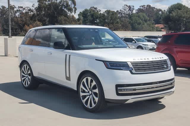 Thumbnail: 2025 Land Rover Range Rover - 3