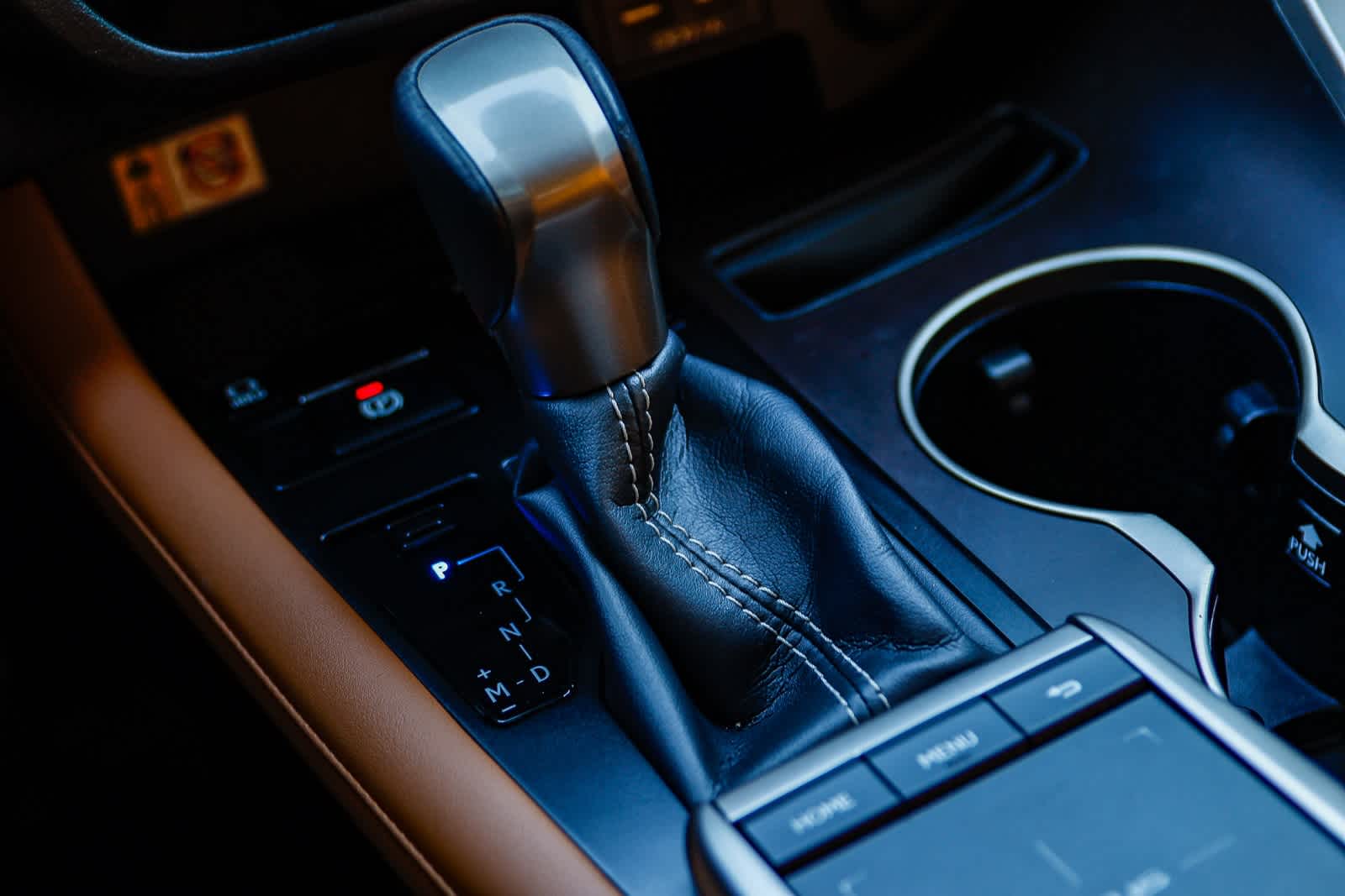 Thumbnail: 2022 Lexus RX - 23